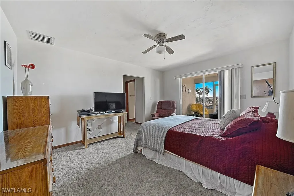 3891 Galt Island Avenue St. James City FL 33956