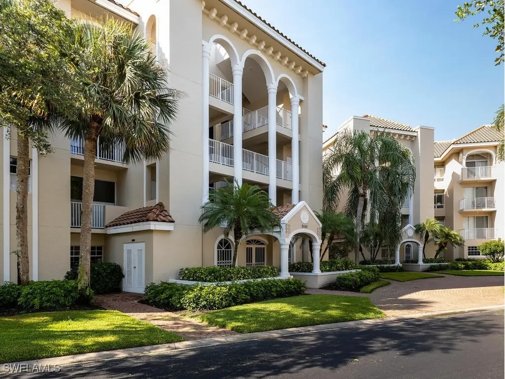 8440 Abbington Circle Naples FL 34108