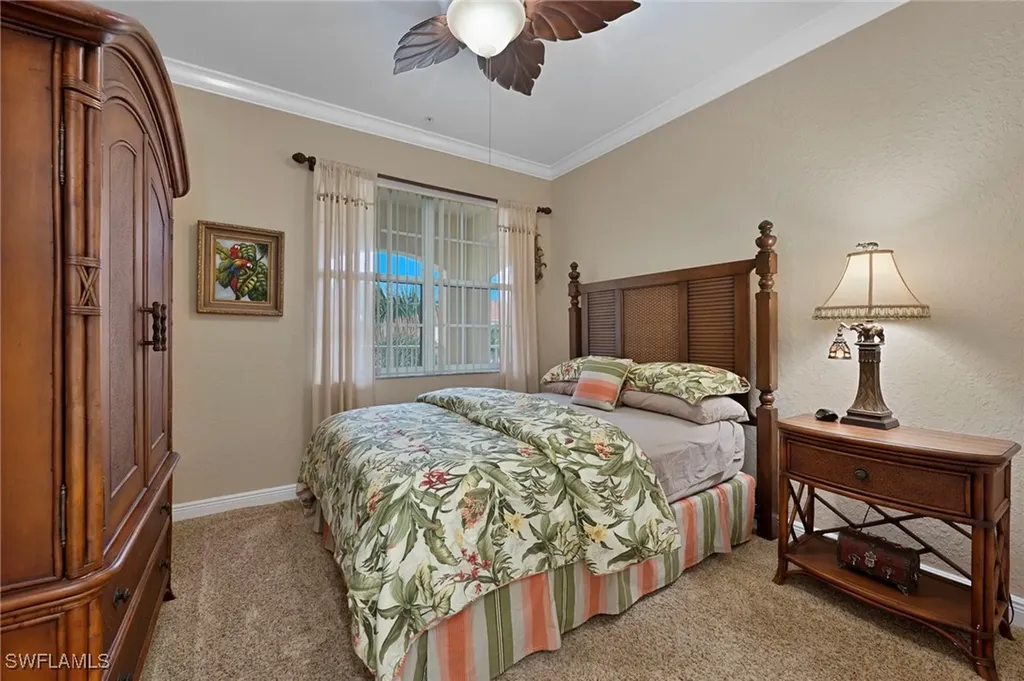 4844 Hampshire Court Naples FL 34112