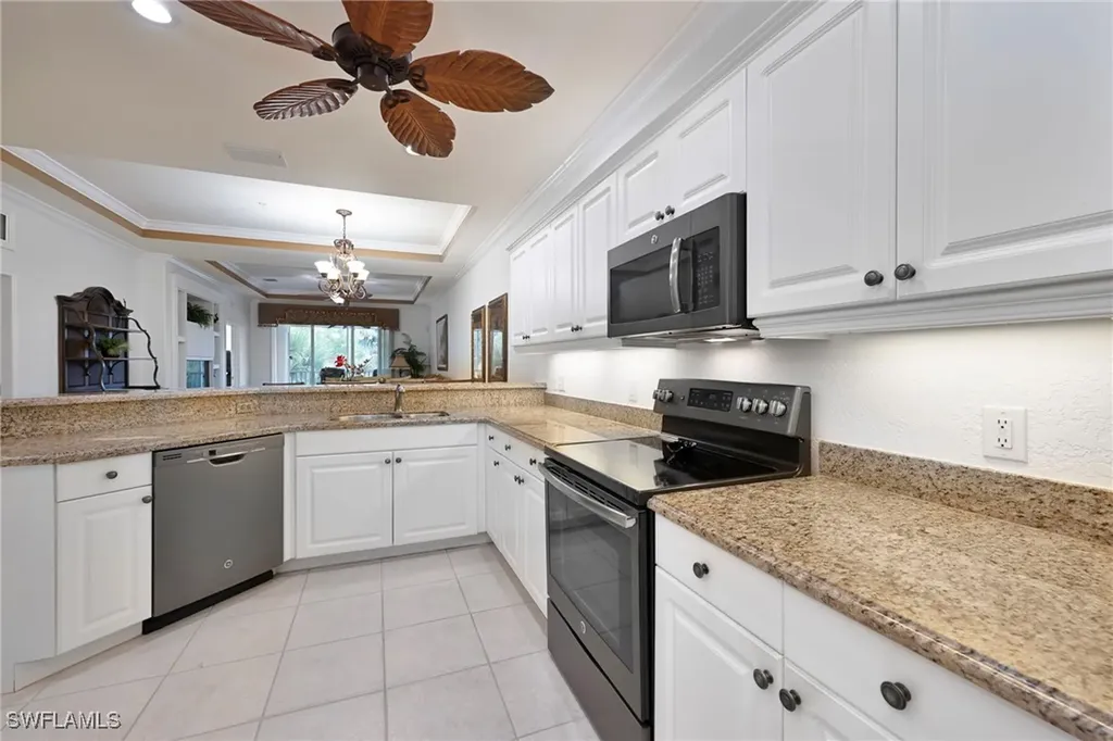 4844 Hampshire Court Naples FL 34112