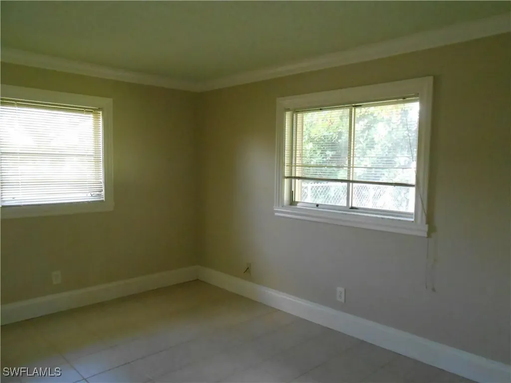 524 Glendale Avenue Lehigh Acres FL 33936