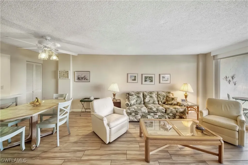 3 Bluebill Avenue Naples FL 34108