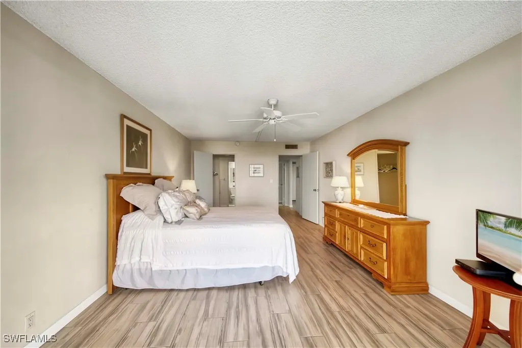 3 Bluebill Avenue Naples FL 34108