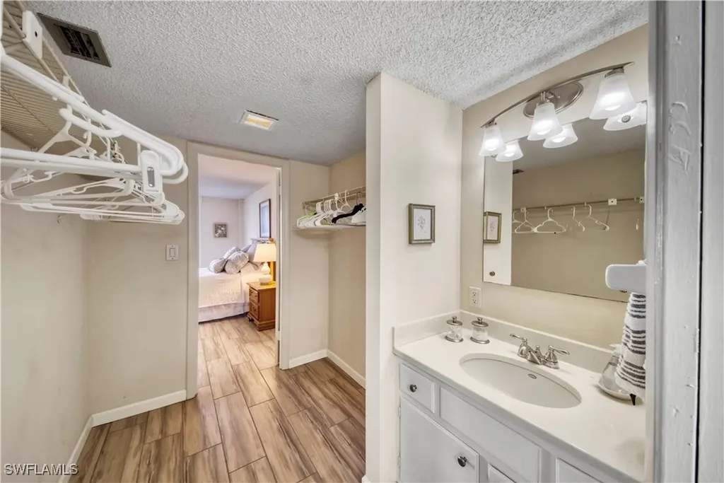 3 Bluebill Avenue Naples FL 34108