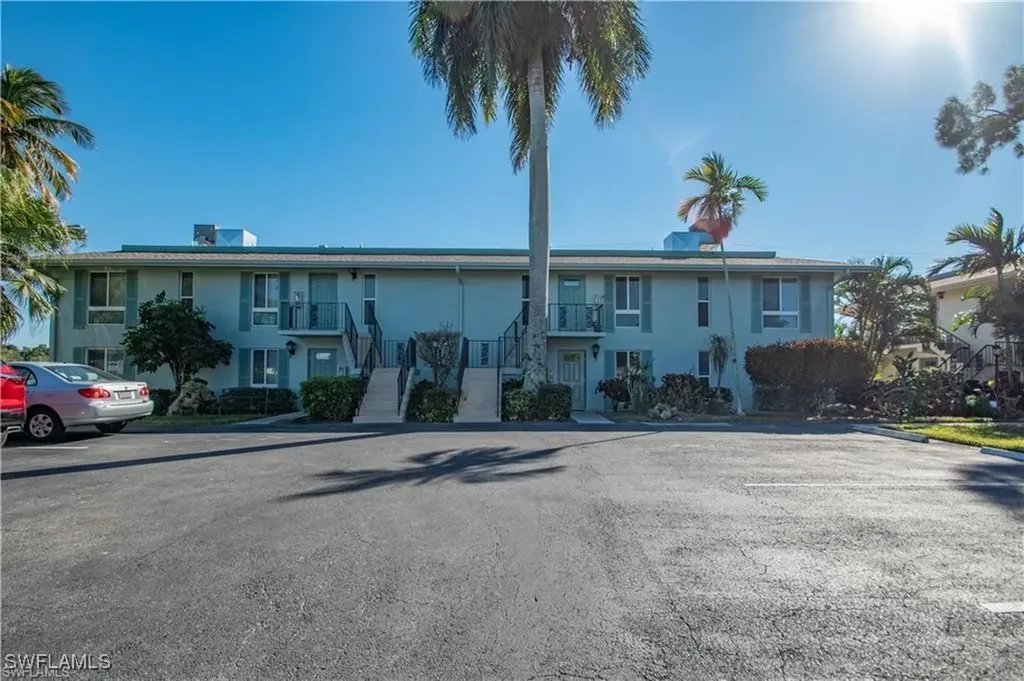 162 Teryl Road Naples FL 34112