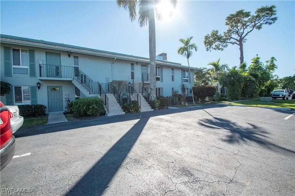 162 Teryl Road Naples FL 34112
