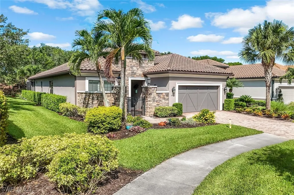 Estero FL, 10293 Coconut Road