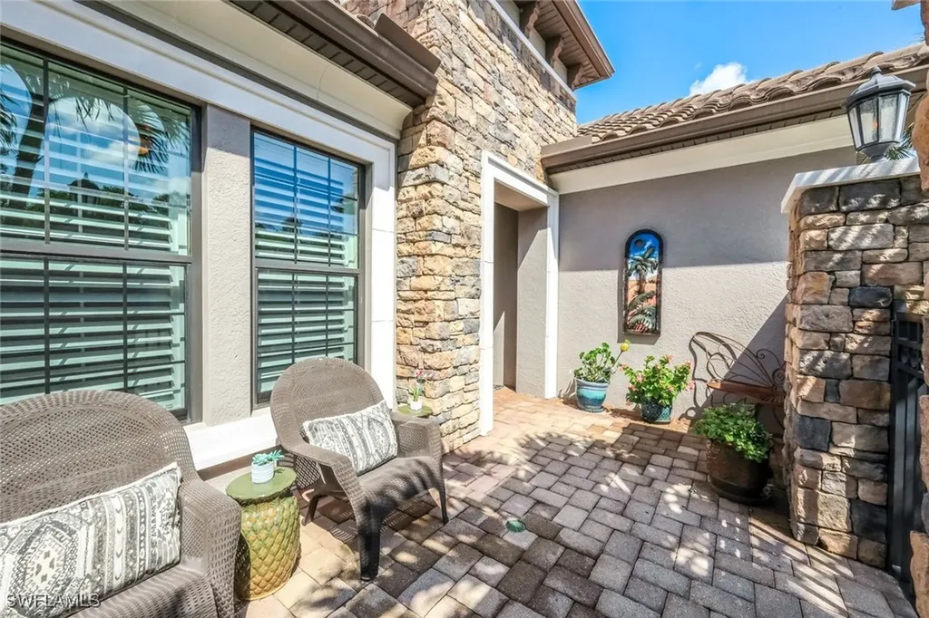 10293 Coconut Road Estero FL 34135