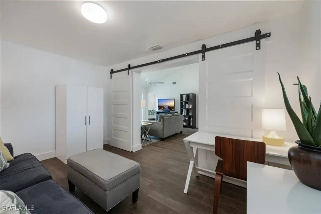 10682 Gulf Shore Drive Naples FL 34108