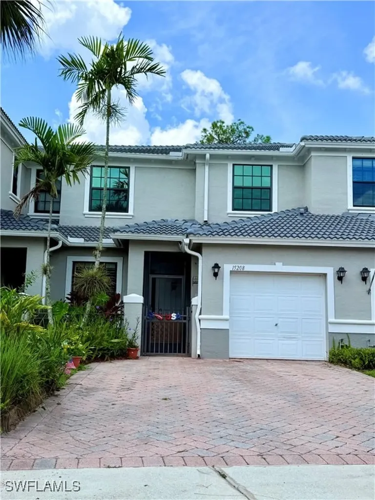 15208 Summit Place Circle Naples FL 34119
