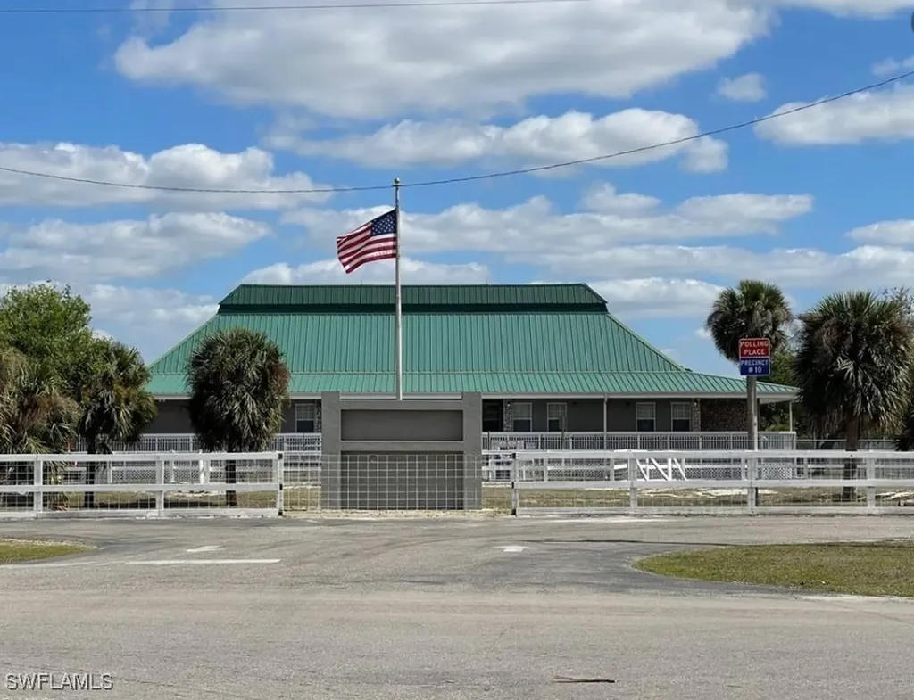 365 N Isora Street Clewiston FL 33440