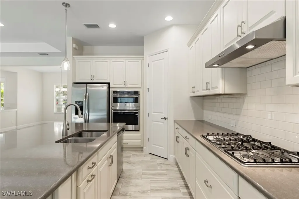 21539 Oaks Of Estero Circle Estero FL 33928