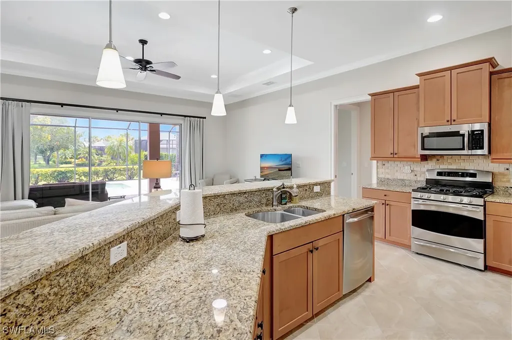 3850 Otter Bend Circle Fort Myers FL 33905