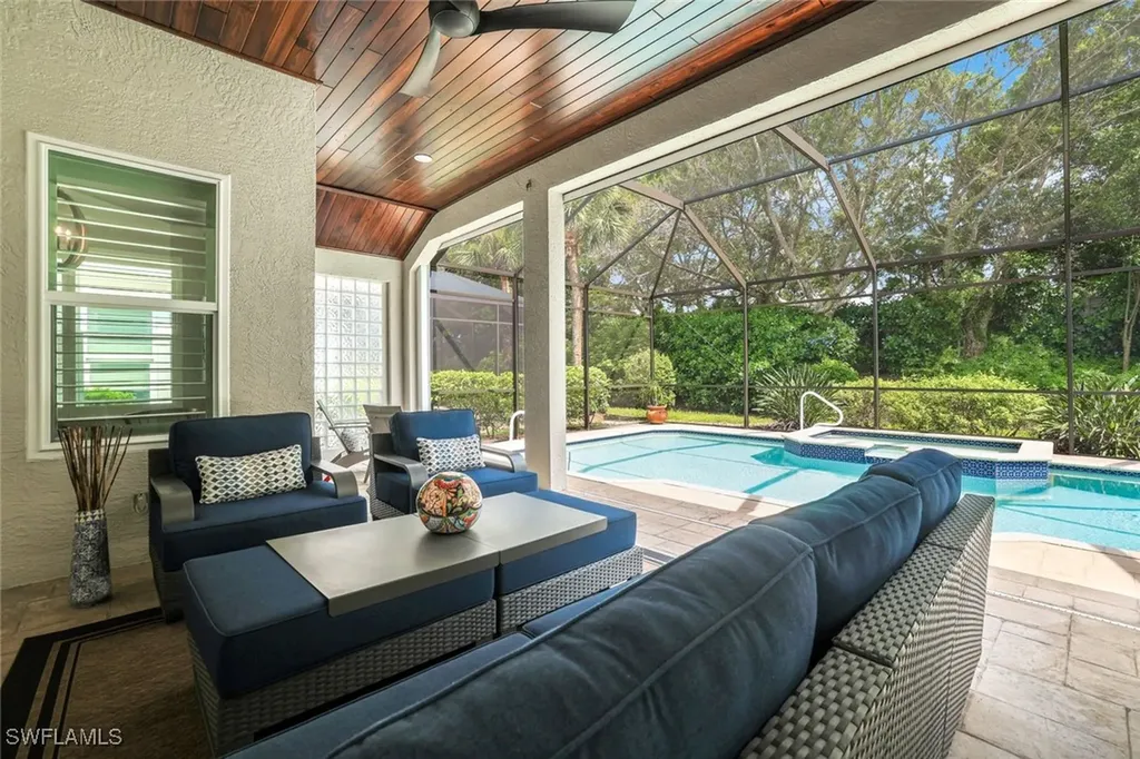 8844 Ventura Way Naples FL 34109