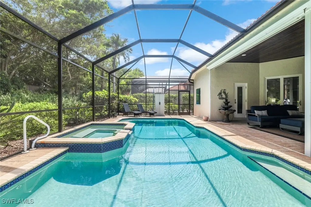 8844 Ventura Way Naples FL 34109