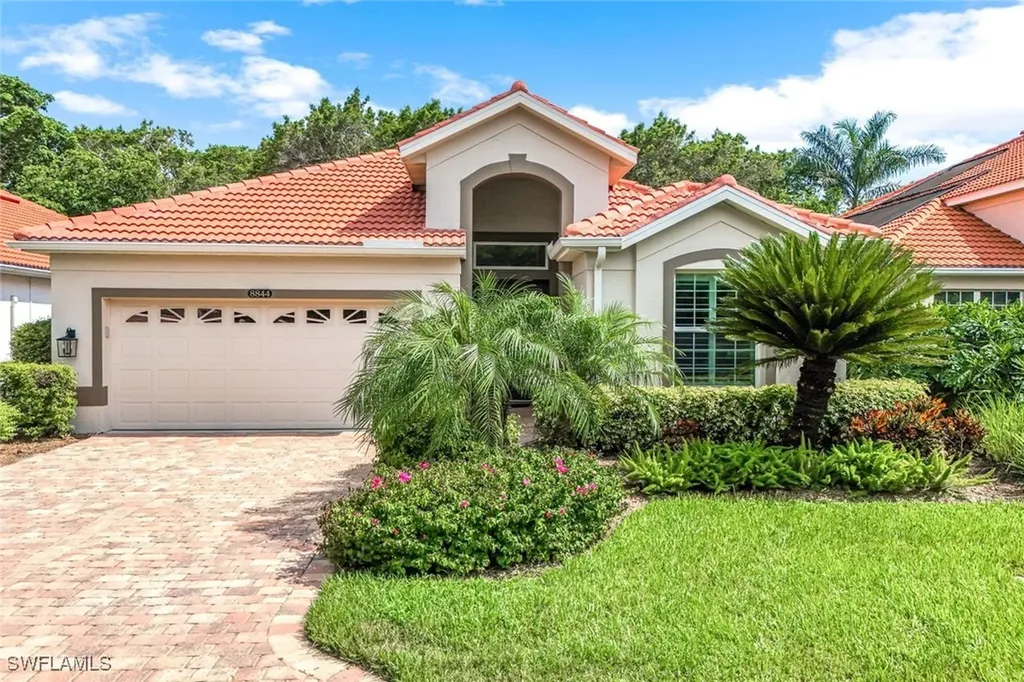 8844 Ventura Way Naples FL 34109