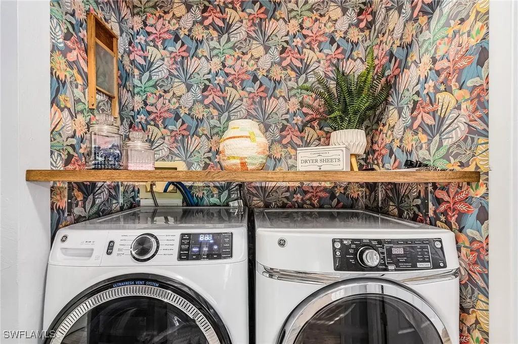 7680 Myrsine Circle Bokeelia FL 33922