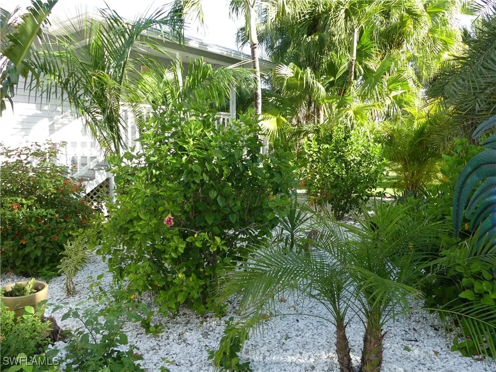 7680 Myrsine Circle Bokeelia FL 33922