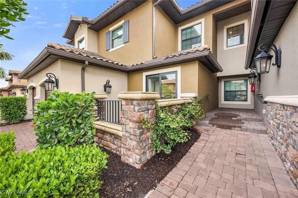 15252 Zeno Way Naples FL 34114