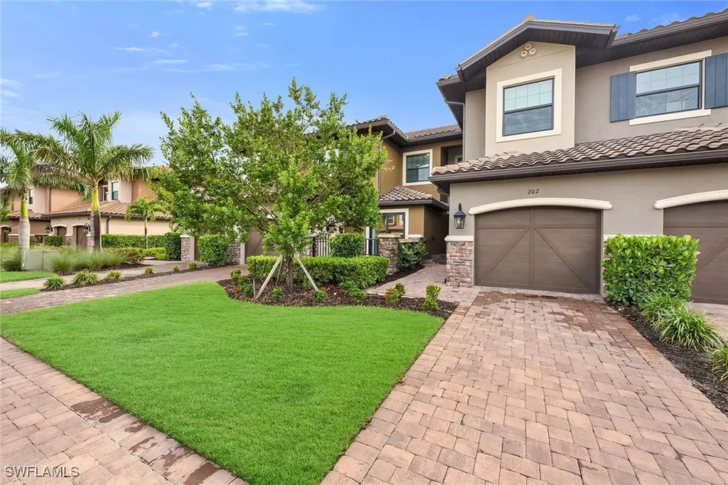 15252 Zeno Way Naples FL 34114