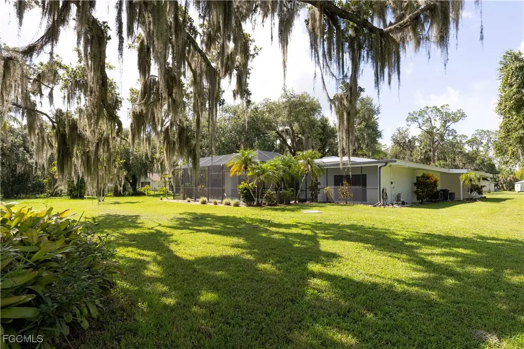 1530 Werner Drive Alva FL 33920