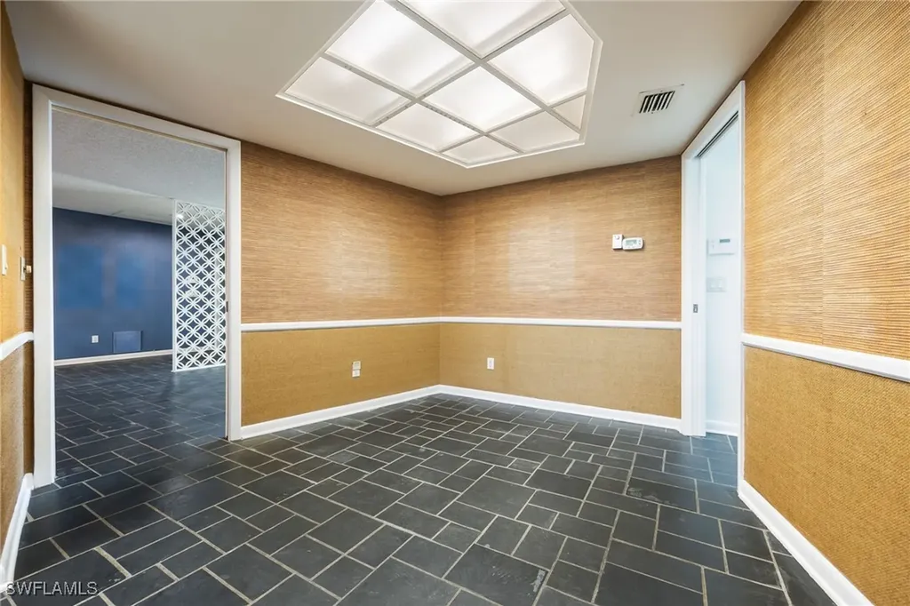 5453 Beaujolais Lane Fort Myers FL 33919
