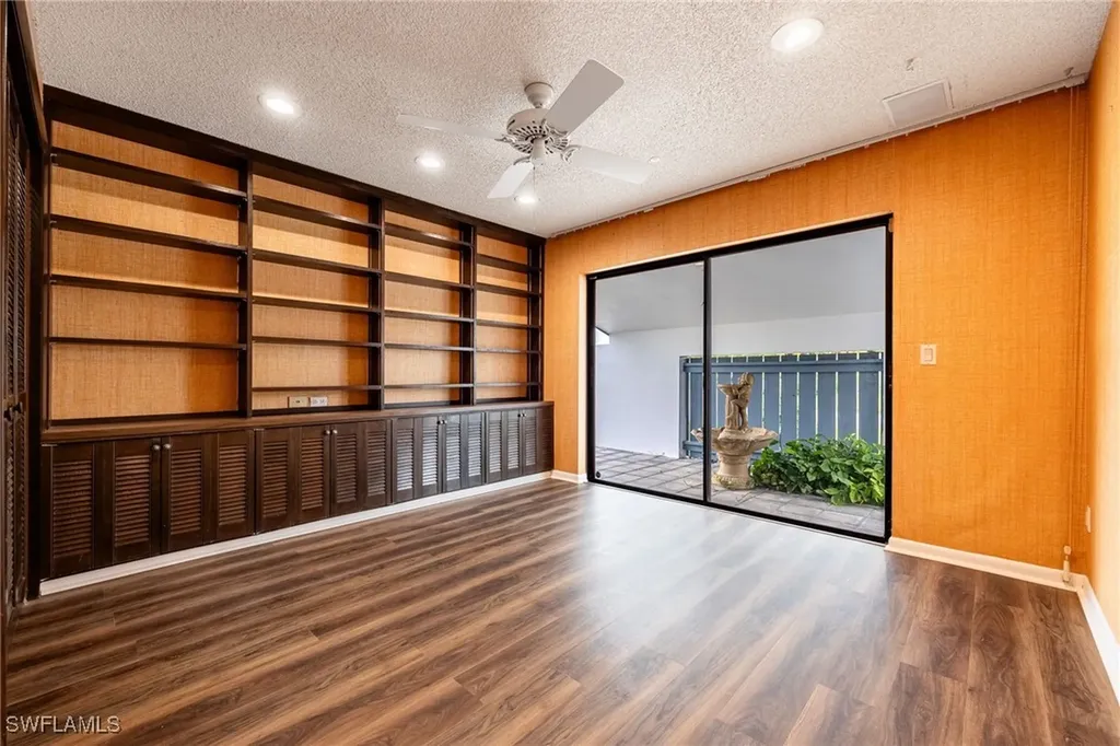 5453 Beaujolais Lane Fort Myers FL 33919
