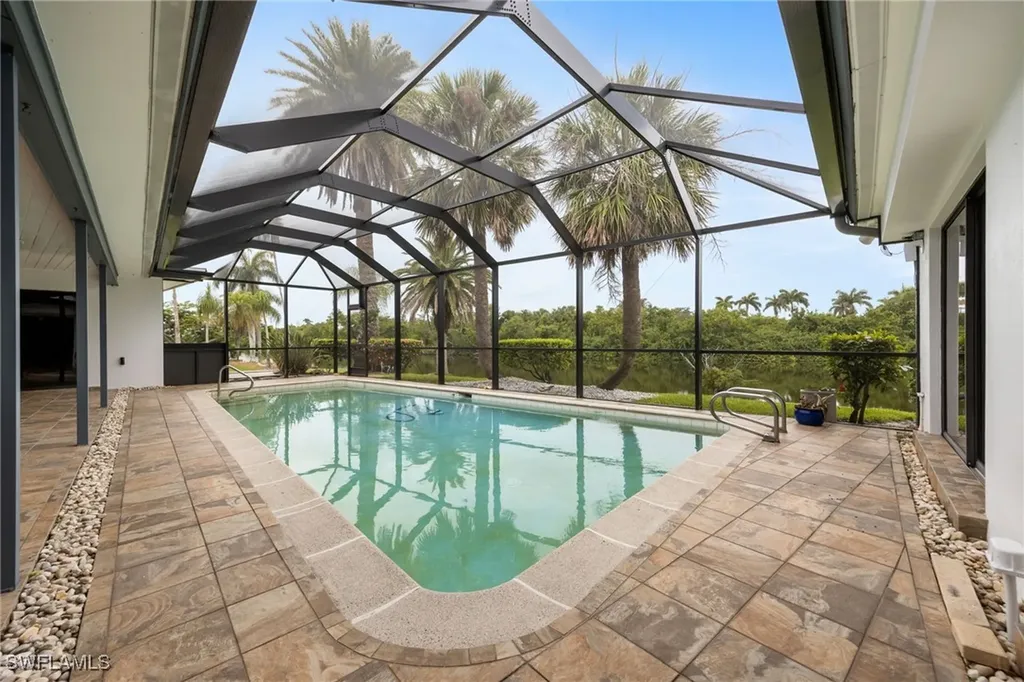 5453 Beaujolais Lane Fort Myers FL 33919