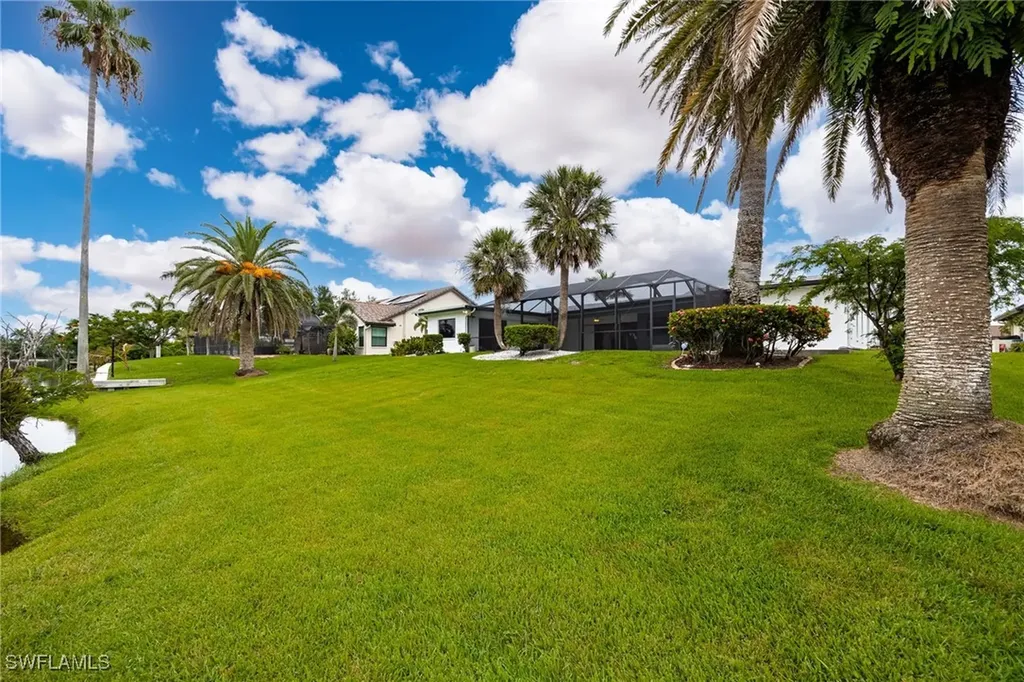 5453 Beaujolais Lane Fort Myers FL 33919