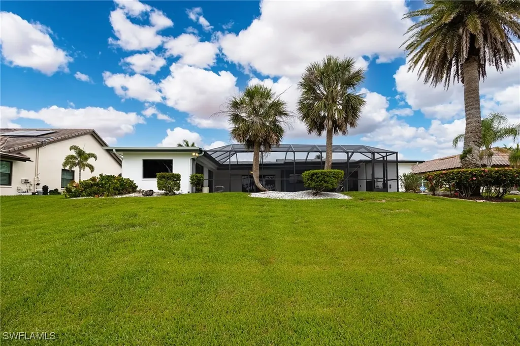 5453 Beaujolais Lane Fort Myers FL 33919