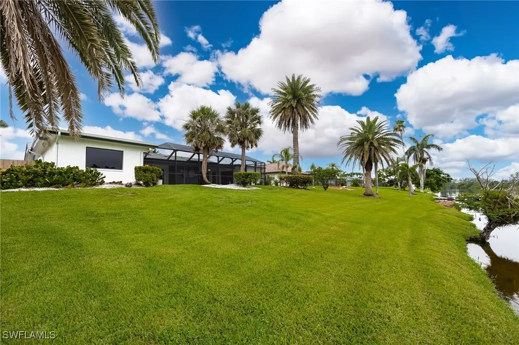 5453 Beaujolais Lane Fort Myers FL 33919
