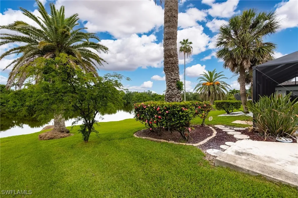5453 Beaujolais Lane Fort Myers FL 33919
