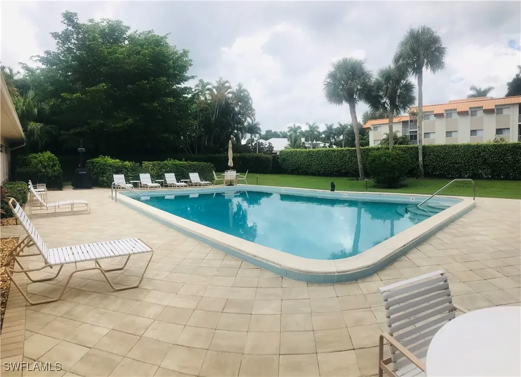 1200 Gulf Shore Boulevard N Naples FL 34102