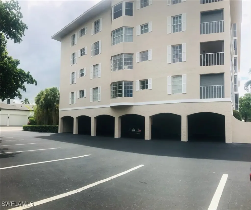 1200 Gulf Shore Boulevard N Naples FL 34102