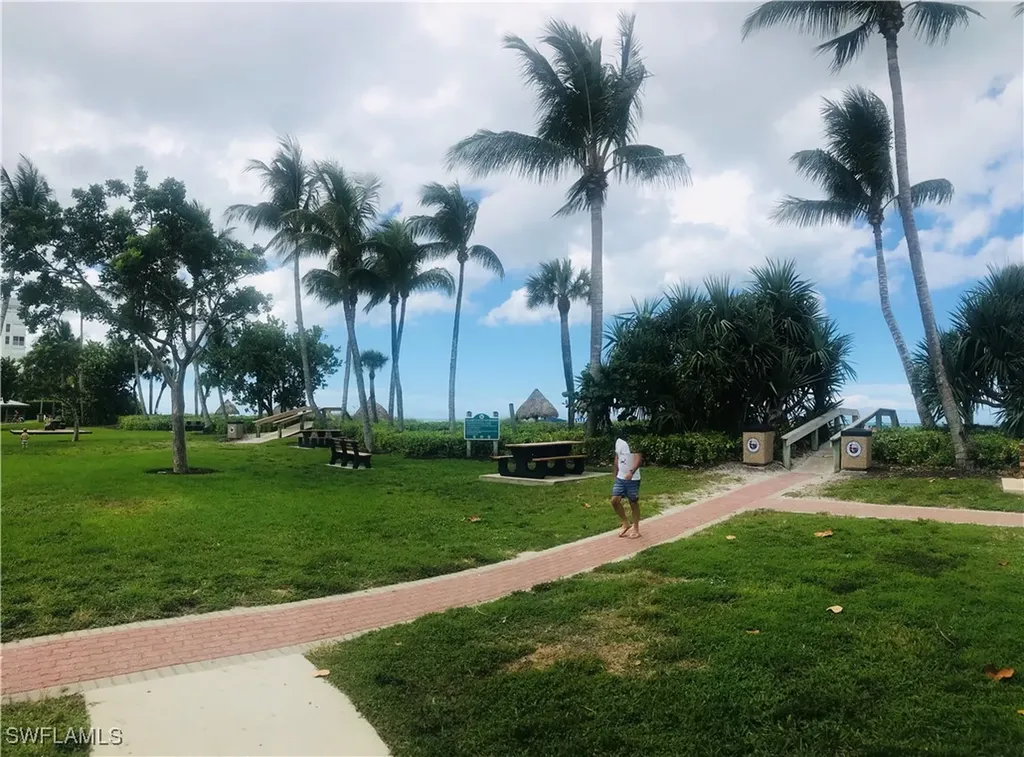 1200 Gulf Shore Boulevard N Naples FL 34102
