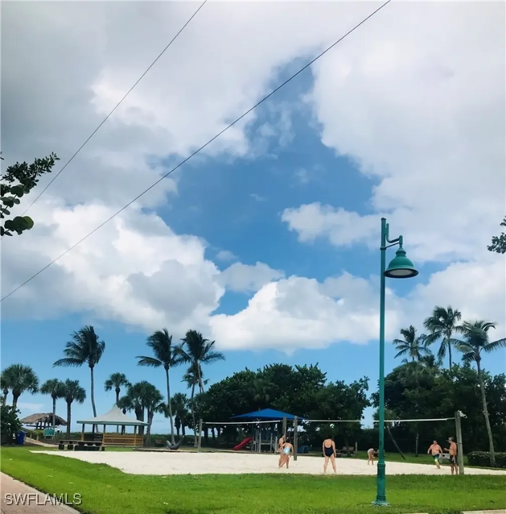 1200 Gulf Shore Boulevard N Naples FL 34102