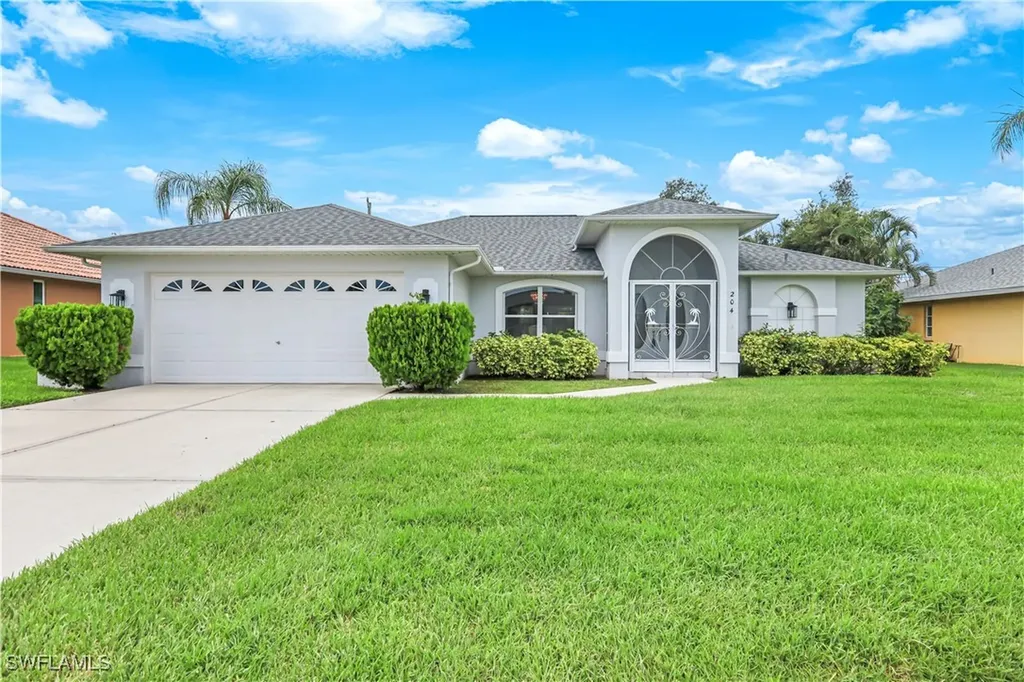 204 SE 19th Terrace Cape Coral FL 33990