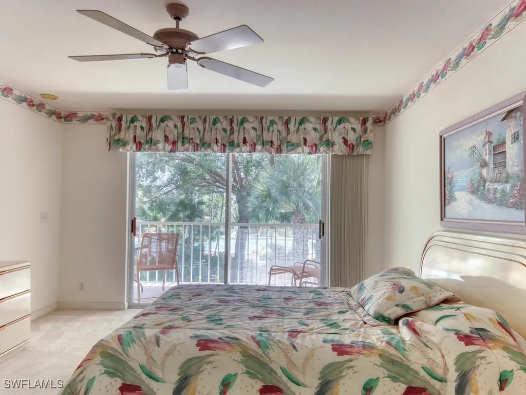 2462 Hidden Lake Drive Naples FL 34112