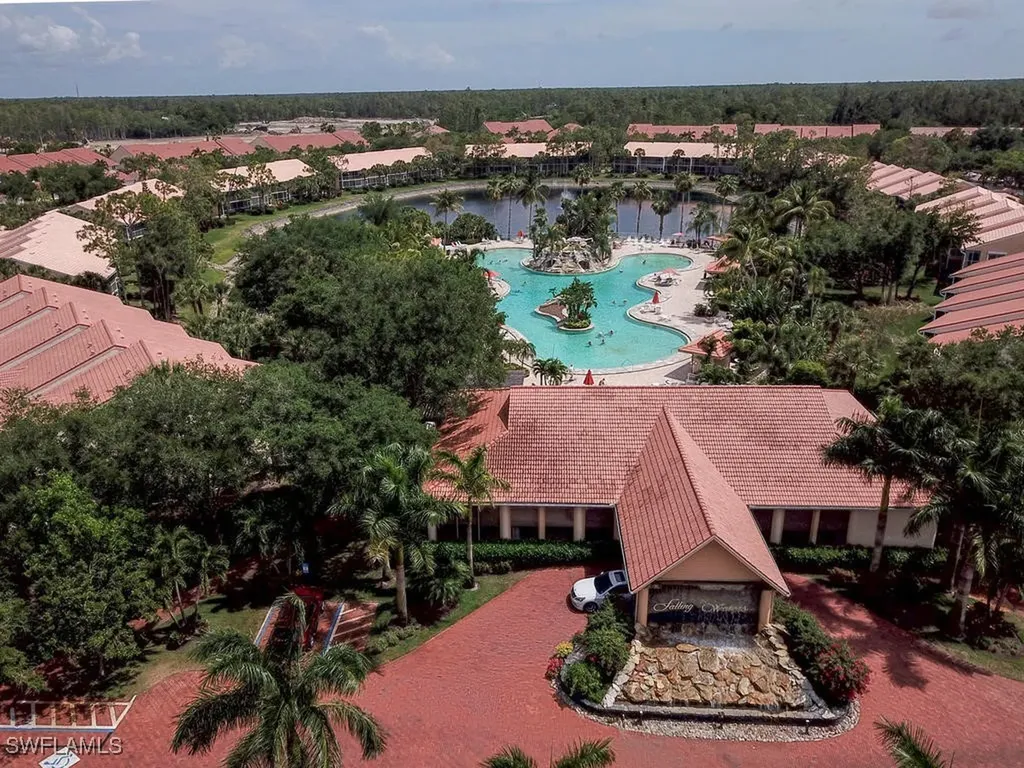 2462 Hidden Lake Drive Naples FL 34112