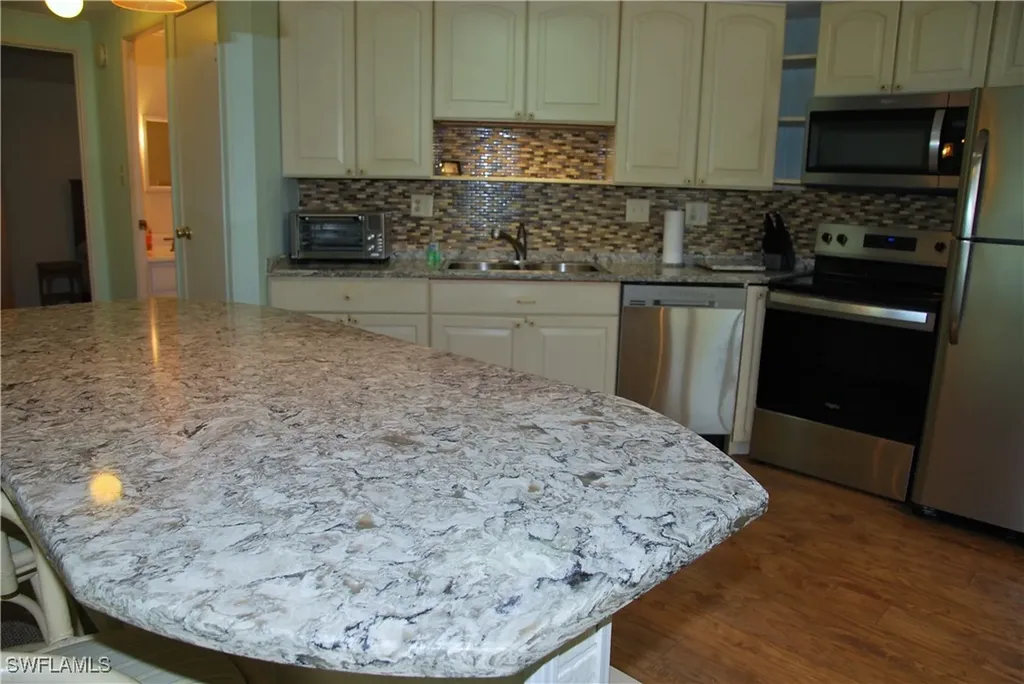 100 Snead Drive North Fort Myers FL 33903