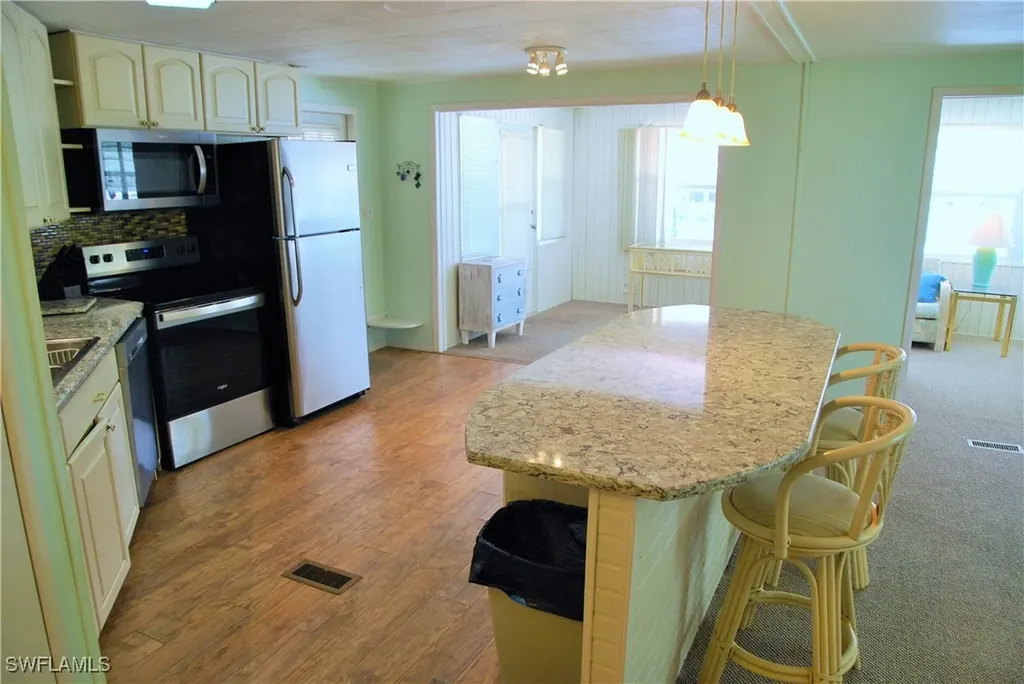 100 Snead Drive North Fort Myers FL 33903