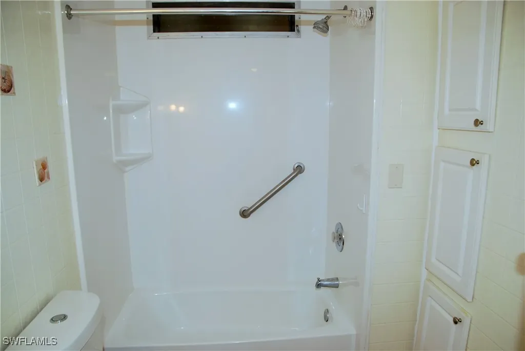 100 Snead Drive North Fort Myers FL 33903