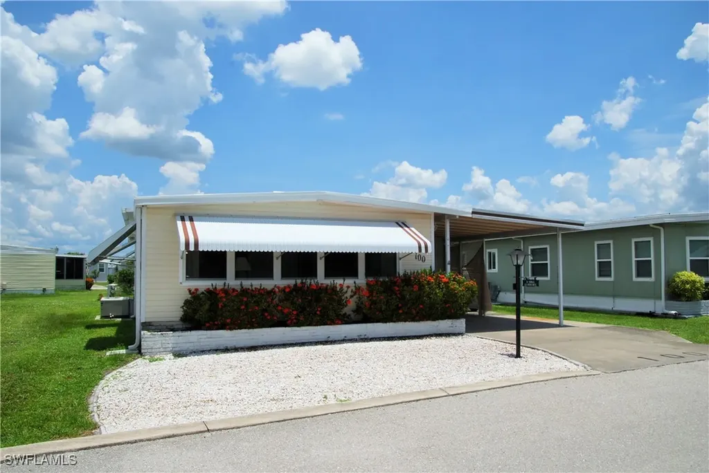 100 Snead Drive North Fort Myers FL 33903