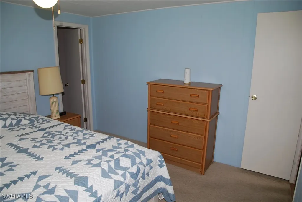 100 Snead Drive North Fort Myers FL 33903