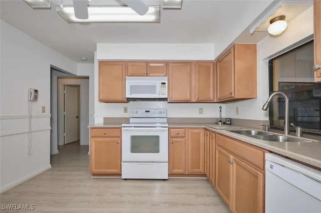 3625 SE 5th Court Cape Coral FL 33904