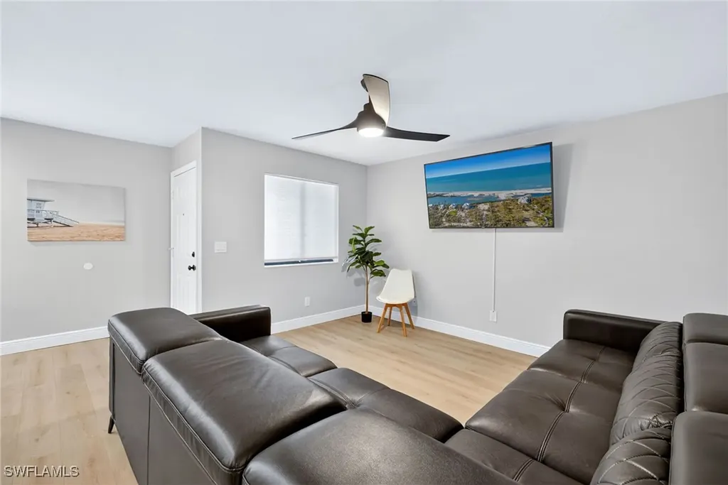 610 SW 47th Terrace Cape Coral FL 33914