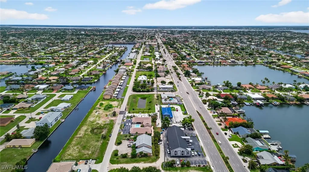 610 SW 47th Terrace Cape Coral FL 33914