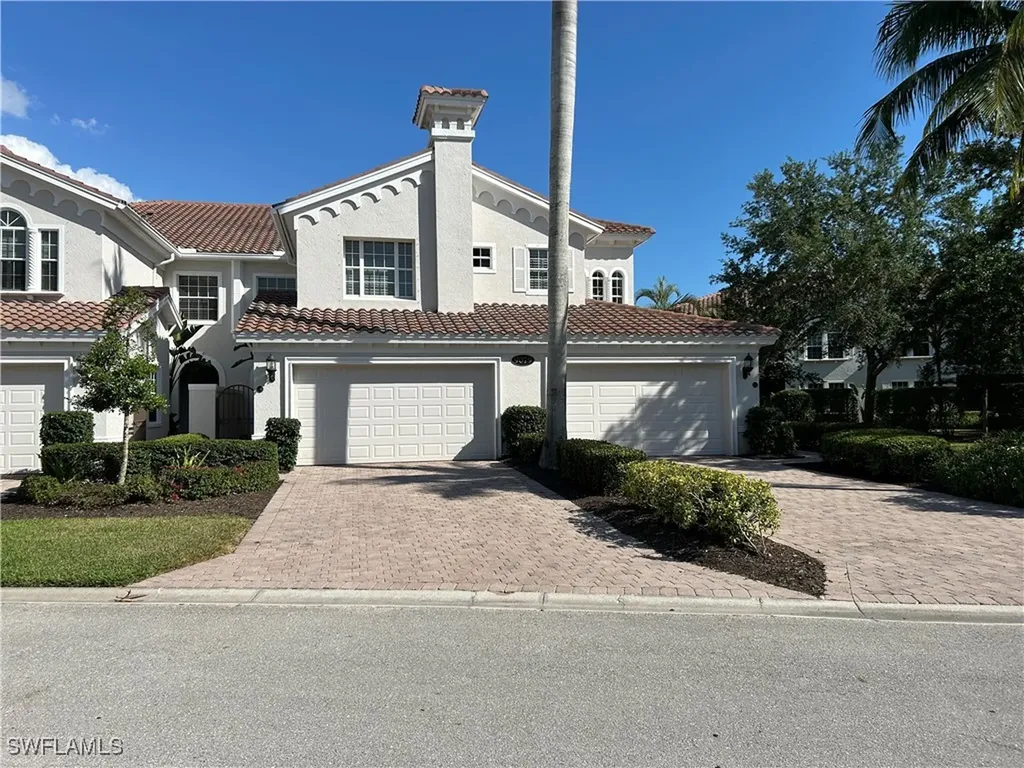 9079 Cascada Way Naples FL 34114