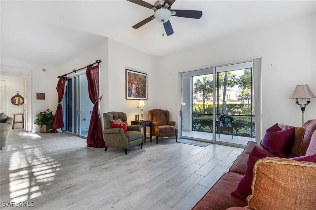 9079 Cascada Way Naples FL 34114