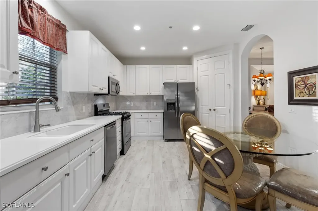 9079 Cascada Way Naples FL 34114